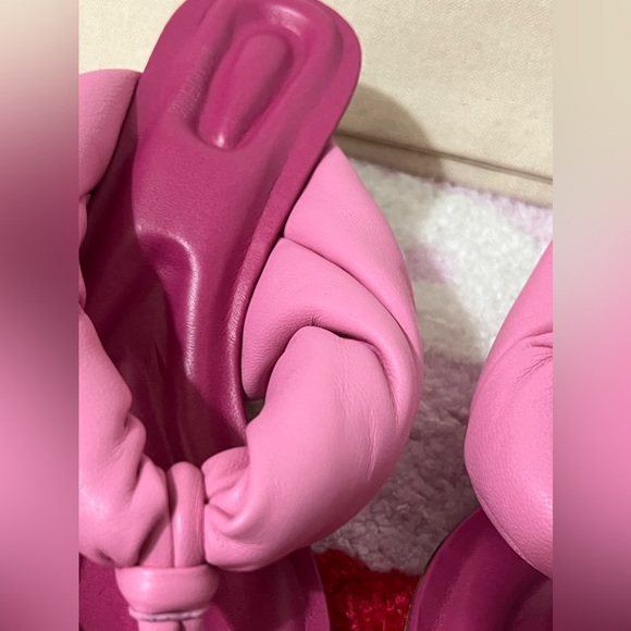 JACQUEMUS Pink 'Les Sandales Heeled - Picture 14 of 16